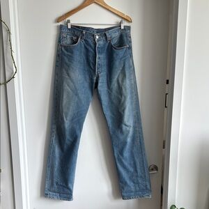Vintage Levi’s 501 Stonewashed Made-In-USA Jeans - 34x32